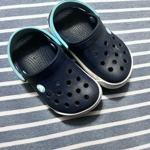 Toddler crocs
